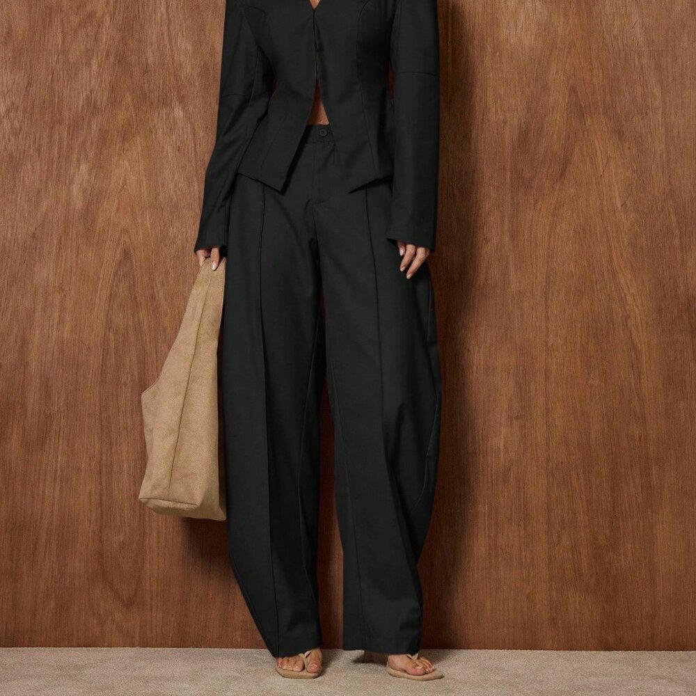 Black Elegant Women's Mid Waist Balloon Loose Fit Pleated Trousers